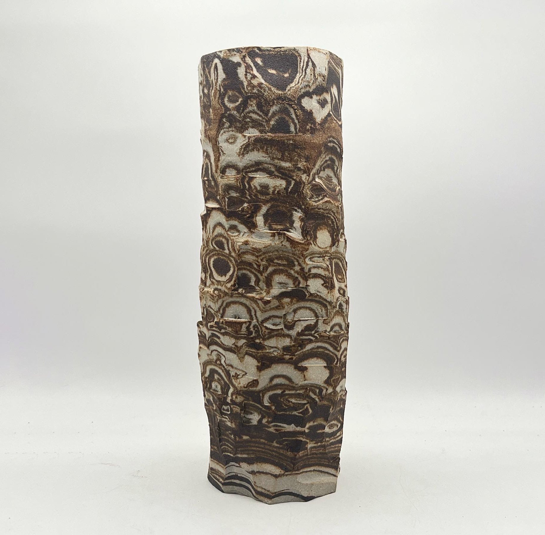 brutal tree bark vase 01