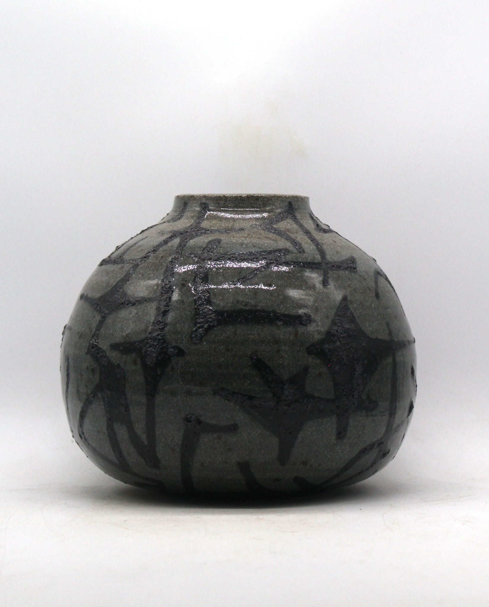 Gothic Script Vessel 01